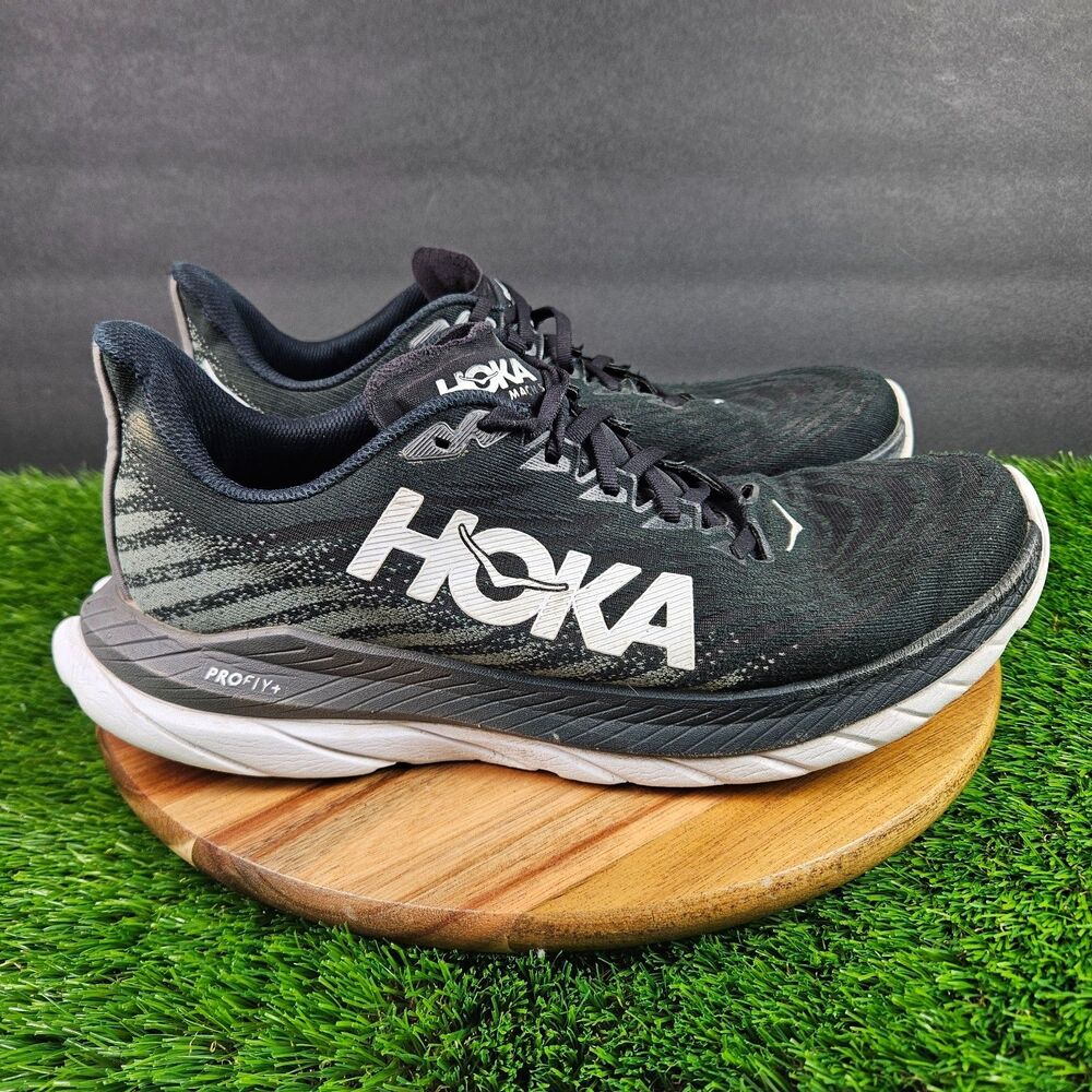 Hoka One One Mach 5 Shoes Mens Size 11 D Black White Athletic Running Sneakers